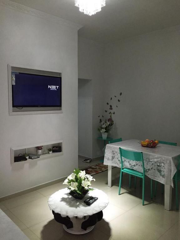 Confortavel Apartamento Copacabana Ріо-де-Жанейро Екстер'єр фото